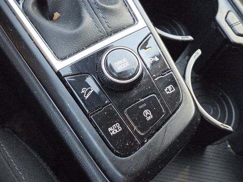 Used 2023 Kia Sportage LX FWD image 5