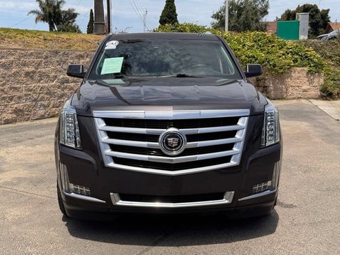 Used 2015 Cadillac Escalade Premium AWD/4WD image 6
