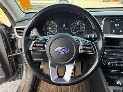 Used 2020 Kia Optima S w/ S Panoramic Sunroof Package FWD image 18