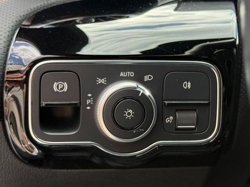 Used 2021 Mercedes-Benz A 220 w/ Premium Package image 16
