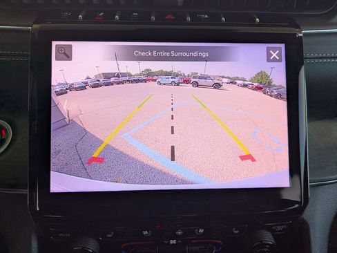 Used 2025 Jeep Grand Cherokee Overland AWD/4WD image 23