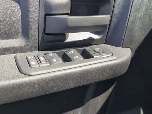 New 2026 RAM 5500 Tradesman AWD/4WD image 13