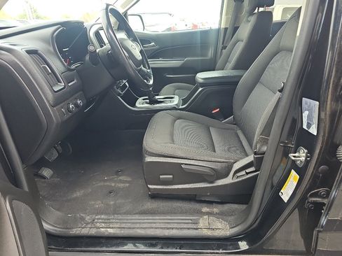 Used 2021 Chevrolet Colorado LT AWD/4WD image 13