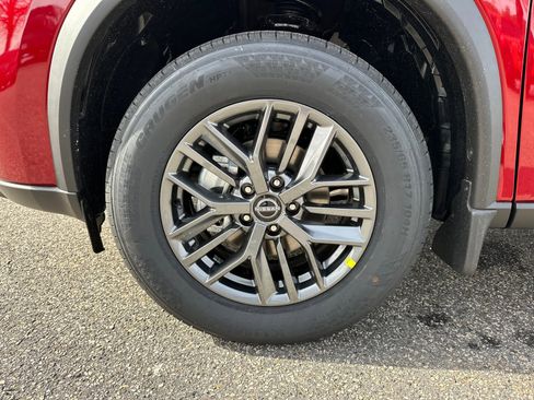 New 2026 Nissan Rogue S image 11