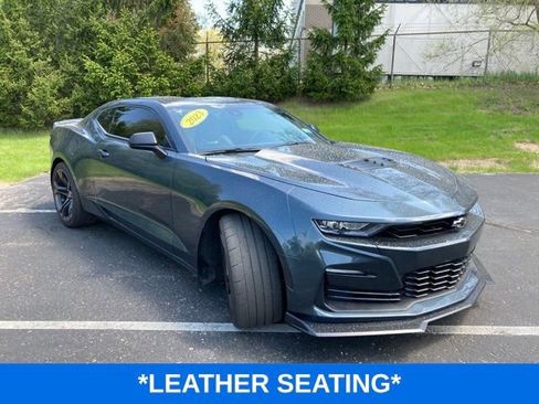 Used 2023 Chevrolet Camaro SS RWD image 2