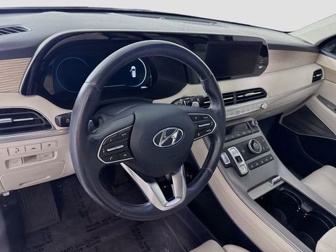Used 2022 Hyundai Palisade Limited FWD image 9