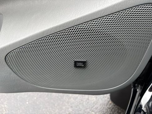 Used 2013 Toyota Tacoma 4WD Double Cab V6 AT Limited ( w/ Limited Pkg image 16