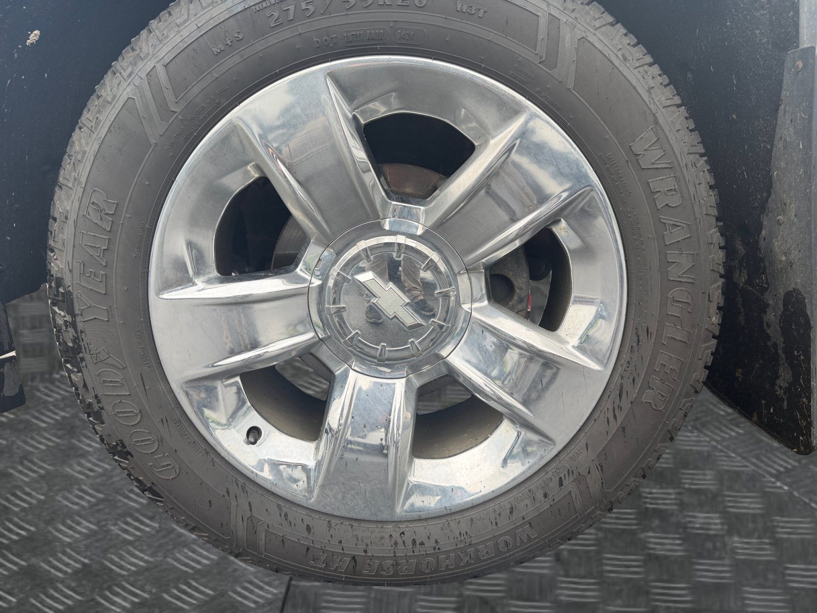 Used 2018 Chevrolet Silverado 1500 LTZ w/ Sport Package AWD/4WD image 14