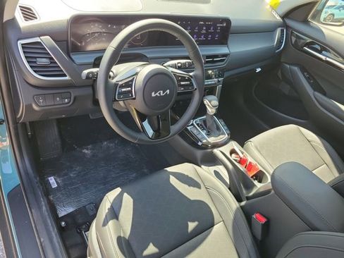 New 2026 Kia Seltos EX FWD image 14
