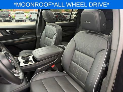Used 2026 Buick Enclave Avenir w/ Super Cruise Package AWD/4WD image 18