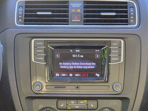 Used 2018 Volkswagen Jetta Wolfsburg Edition FWD image 10