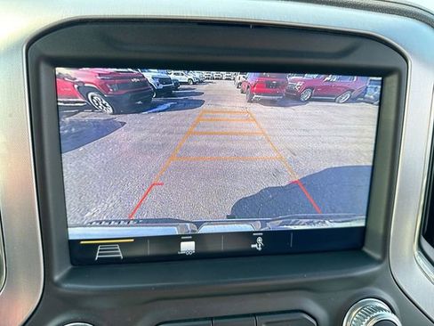 Used 2019 GMC Sierra 1500 SLT w/ SLT Premium Plus Package image 17