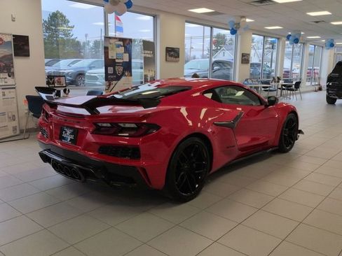 New 2026 Chevrolet Corvette Z06 w/ Z07 Performance Package RWD image 8