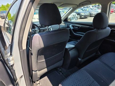 Used 2017 Nissan Altima 2.5 SV FWD image 19