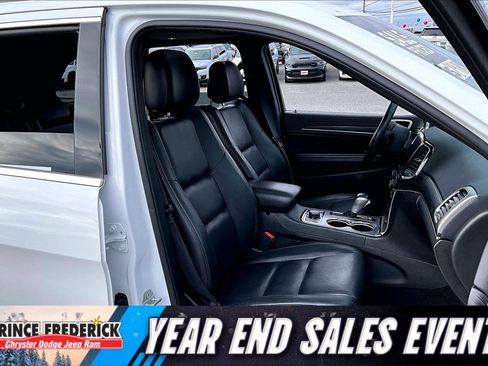 Used 2020 Jeep Grand Cherokee Limited image 7