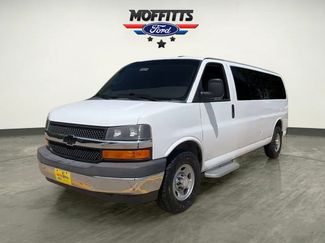 Used 2017 Chevrolet Express 3500 LT w/ LT Preferred Equipment Group RWD video 1