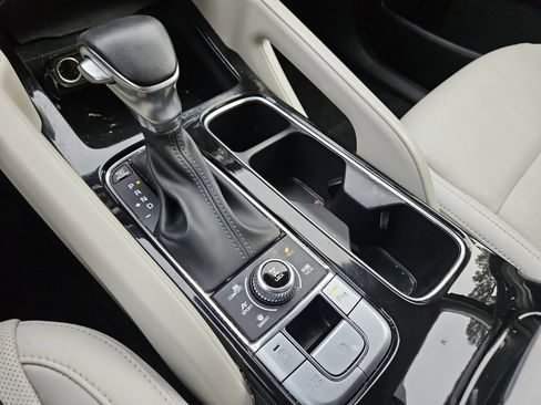 Used 2024 Kia Telluride S w/ S Sunroof Package image 26