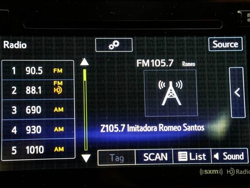 Used 2017 Subaru Outback 2.5i Limited AWD/4WD image 33