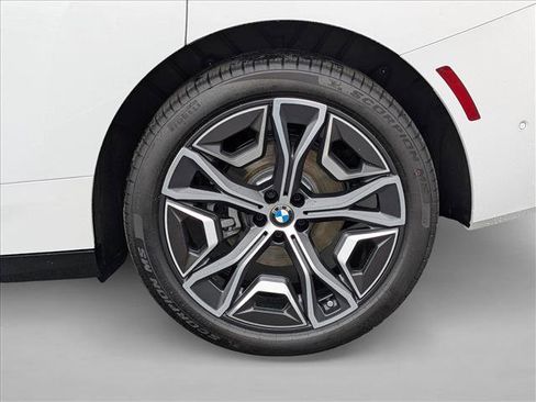 New 2026 BMW iX xDrive60 image 10