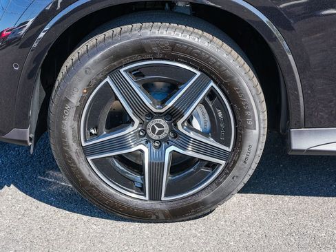 New 2026 Mercedes-Benz GLC 300 4MATIC image 9