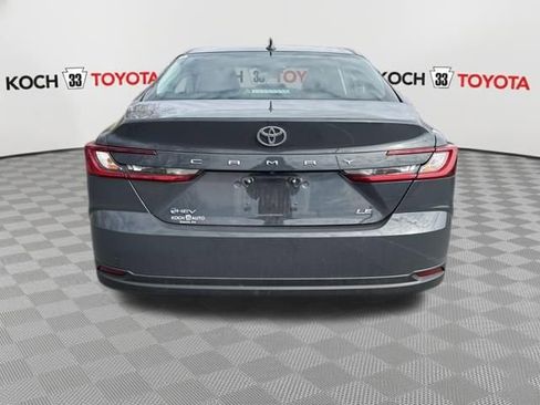 Used 2025 Toyota Camry LE image 7