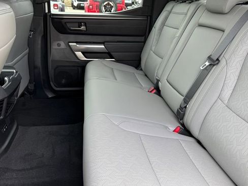 Used 2025 Toyota Tundra SR5 w/ SR5 Premium Package AWD/4WD image 27