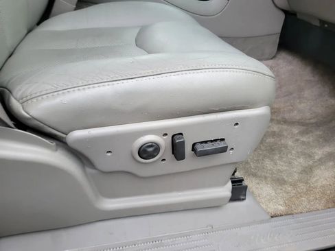 Used 2003 Cadillac Escalade AWD image 28