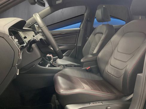 Used 2024 Volkswagen Jetta GLI Autobahn w/ GLI Black Package image 4