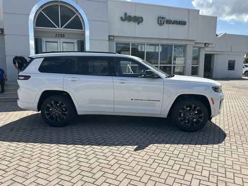 New 2026 Jeep Grand Cherokee L Limited AWD/4WD image 5