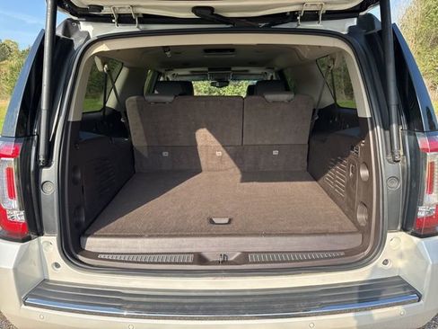 Used 2015 GMC Yukon XL Denali w/ Touring Package image 10