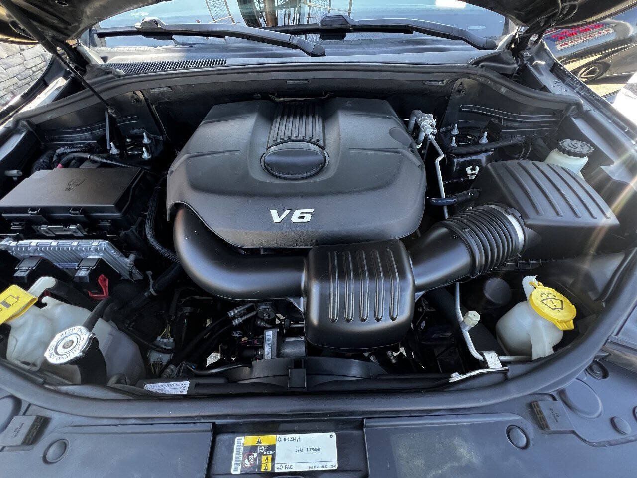 Used 2015 Jeep Grand Cherokee Altitude RWD image 18
