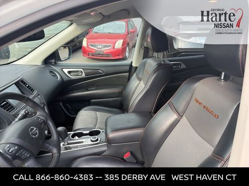 Used 2019 Nissan Pathfinder SV w/ Rock Creek Edition AWD/4WD image 9