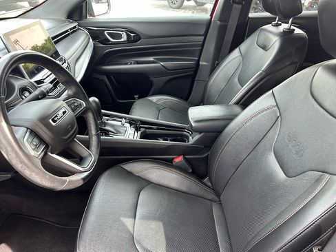 Used 2022 Jeep Compass Limited AWD/4WD image 9