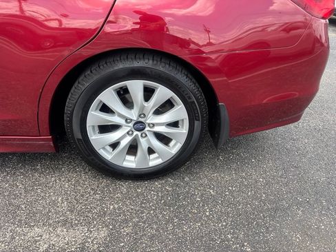 Used 2017 Subaru Legacy 2.5i Premium AWD/4WD image 11