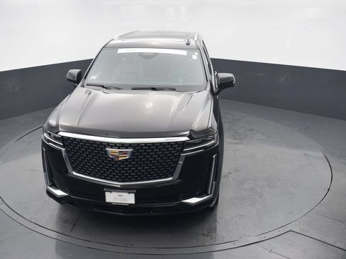 Certified 2024 Cadillac Escalade Premium Luxury w/ Performance Package AWD/4WD image 43
