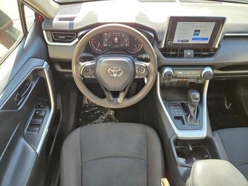 Used 2023 Toyota RAV4 LE image 8