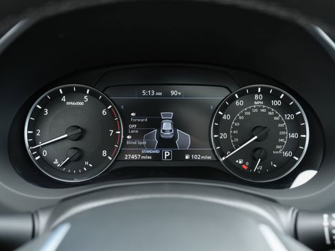 Certified 2023 INFINITI QX50 Luxe AWD/4WD image 10