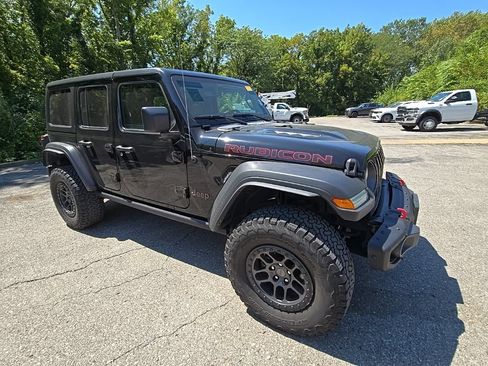 Used 2022 Jeep Wrangler Unlimited Rubicon w/ Xtreme Recon 35" Tire Package AWD/4WD image 10