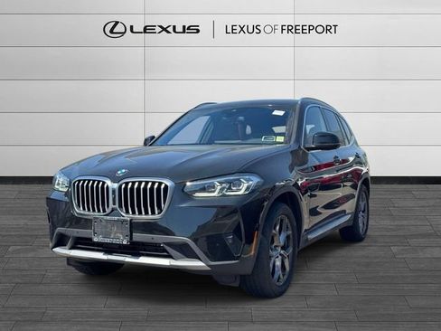 Used 2023 BMW X3 xDrive30i w/ Premium Package AWD/4WD image 3