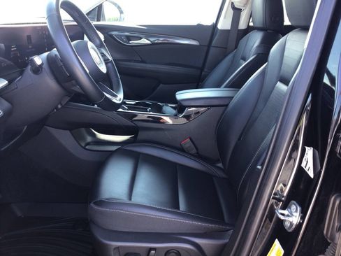 Used 2024 Buick Envision Preferred AWD/4WD image 9