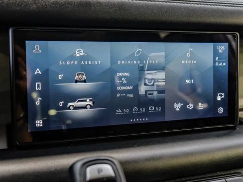 Used 2020 Land Rover Defender 110 First Edition AWD/4WD image 44