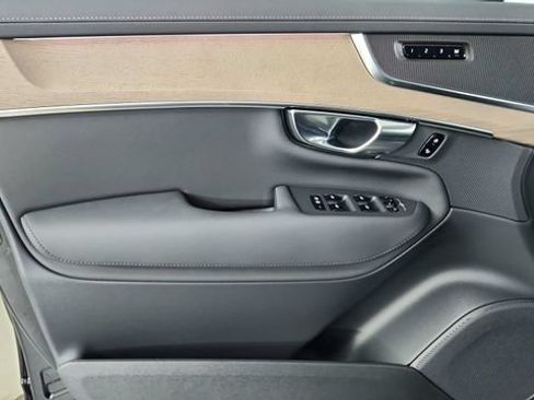 New 2026 Volvo XC90 B6 Plus w/ Protection Package AWD/4WD image 9