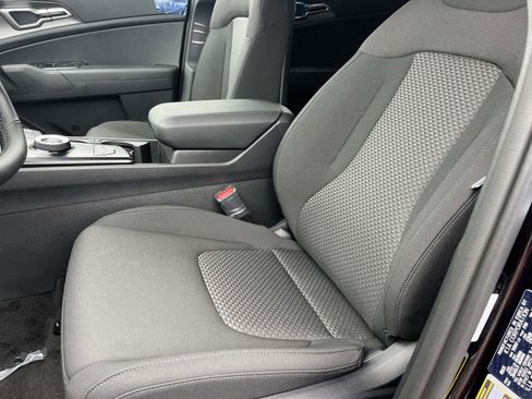 New 2026 Kia Sportage S AWD/4WD image 24