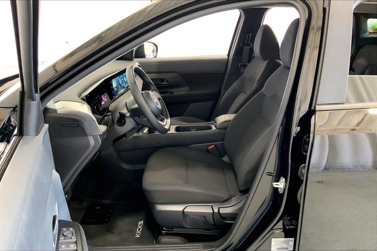 Used 2026 Nissan Kicks S FWD image 18