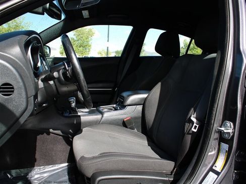 Used 2016 Dodge Charger R/T RWD image 21