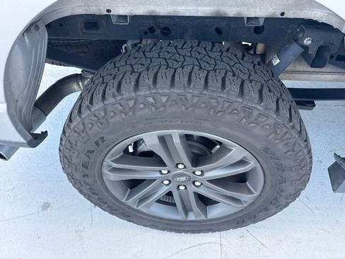 Used 2022 Ford F150 XLT w/ Equipment Group 302A High AWD/4WD image 10