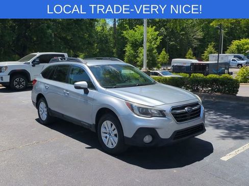 Used 2018 Subaru Outback 2.5i Premium AWD/4WD image 7