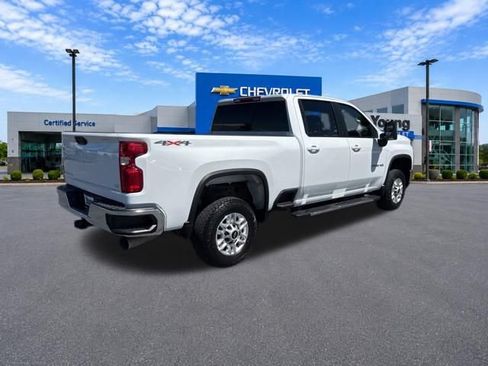 Used 2025 Chevrolet Silverado 2500 LT w/ Convenience Package AWD/4WD image 7