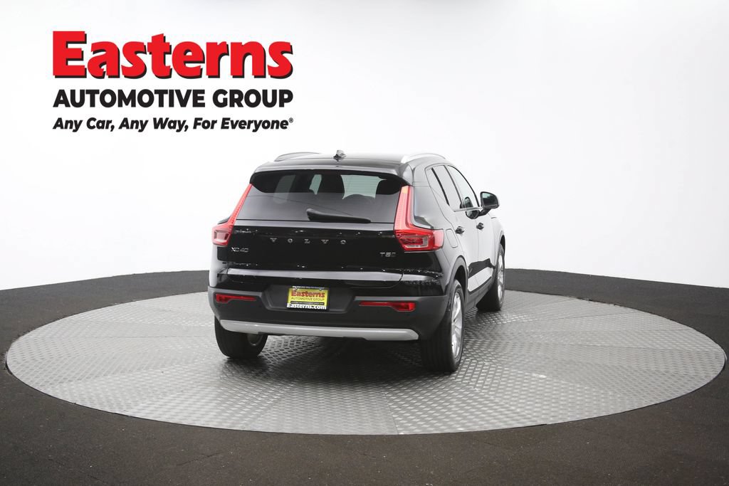Used 2019 Volvo XC40 T5 Momentum AWD/4WD image 38