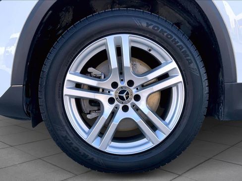 Certified 2021 Mercedes-Benz GLA 250 image 10